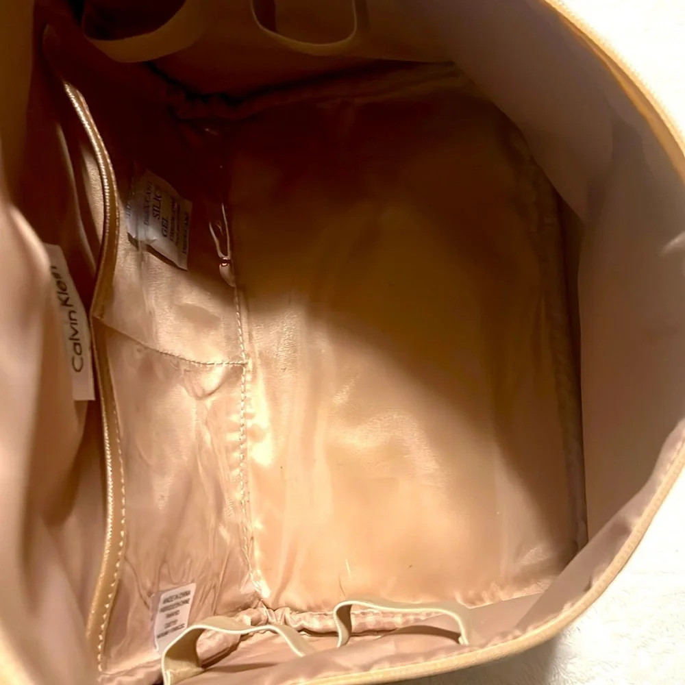 Calvin Klein. Large Beige Cosmetic/Travel Bag.